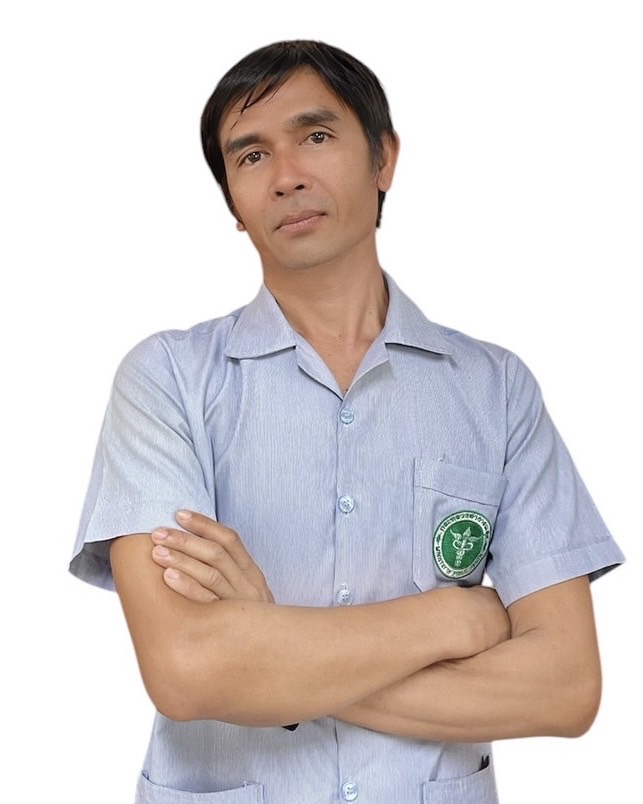 นายสมบัติ จันทง